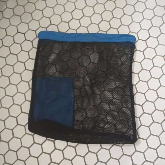 EUC Bottega Veneta Ripstop Packable Drawstring Mesh Bag BLUE + Box & Dust Cover - Picture 3 of 11